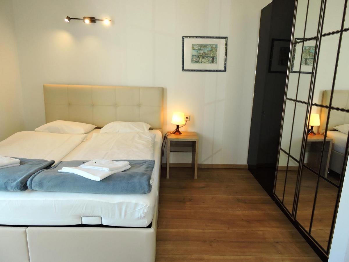 213 Prag, Studio Apartment, 27M2, 1-2 Personen Klagenfurt am Woerthersee Zewnętrze zdjęcie