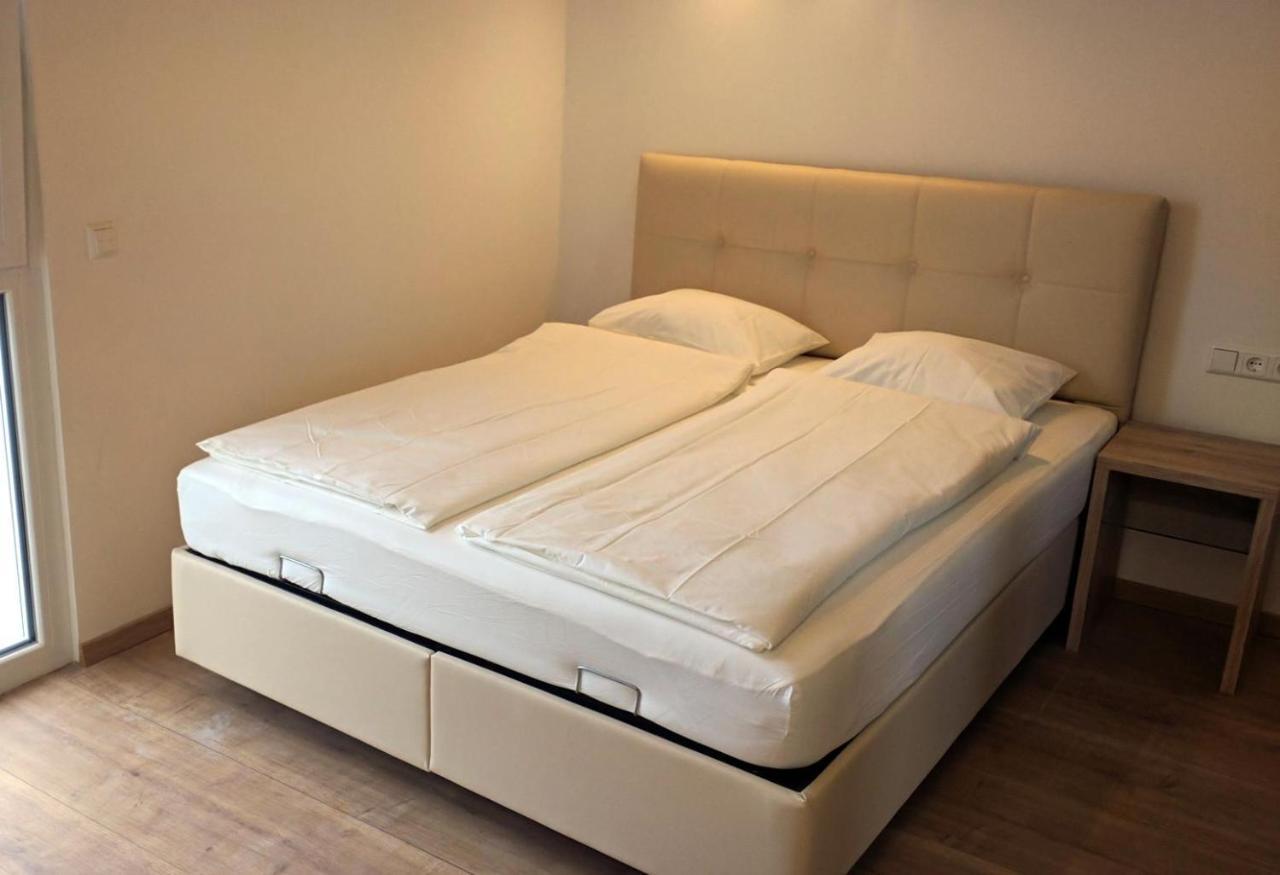 213 Prag, Studio Apartment, 27M2, 1-2 Personen Klagenfurt am Woerthersee Zewnętrze zdjęcie