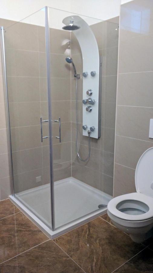 213 Prag, Studio Apartment, 27M2, 1-2 Personen Klagenfurt am Woerthersee Zewnętrze zdjęcie
